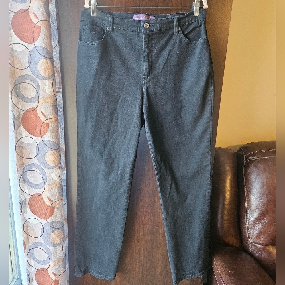 Gloria Vanderbilt Women's Black Jeans